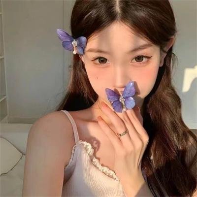 鞋子上的光